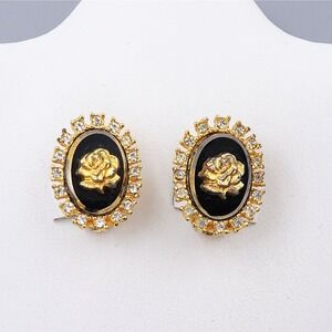 Vintage Celebrity NY Black Cabochon Rose Clip On Earrings Gold Tone Regency